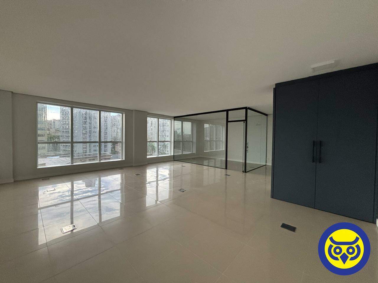 Salas/Conjuntos para aluguel no Trindade: 