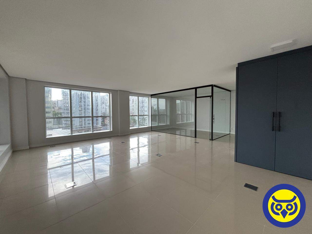 Salas/Conjuntos para aluguel no Trindade: 