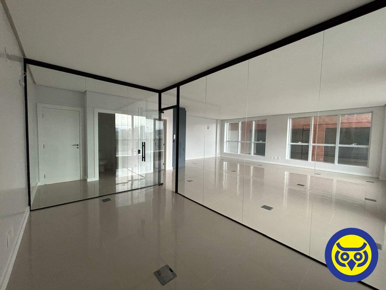 Salas/Conjuntos para aluguel no Trindade: 