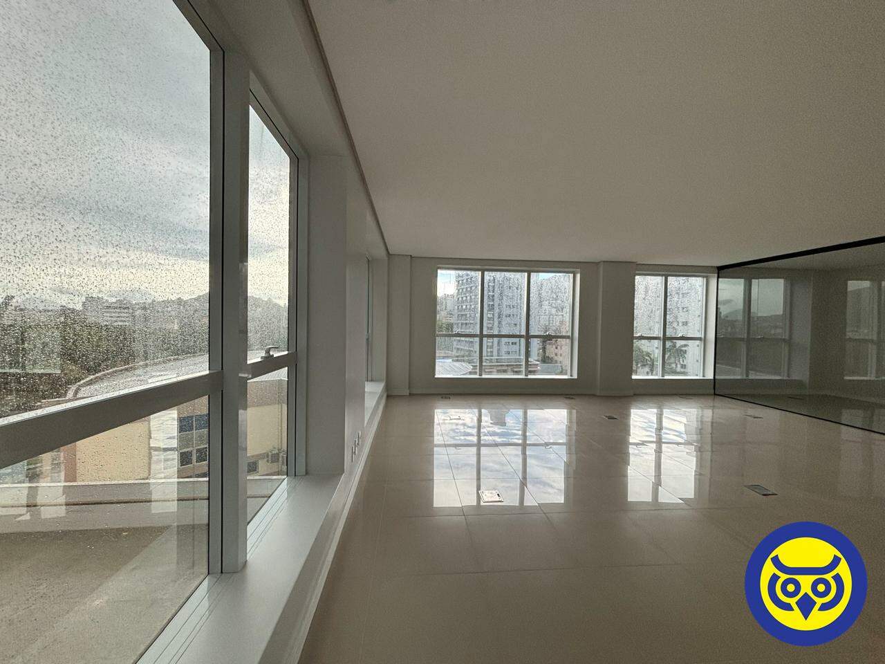 Salas/Conjuntos para aluguel no Trindade: 