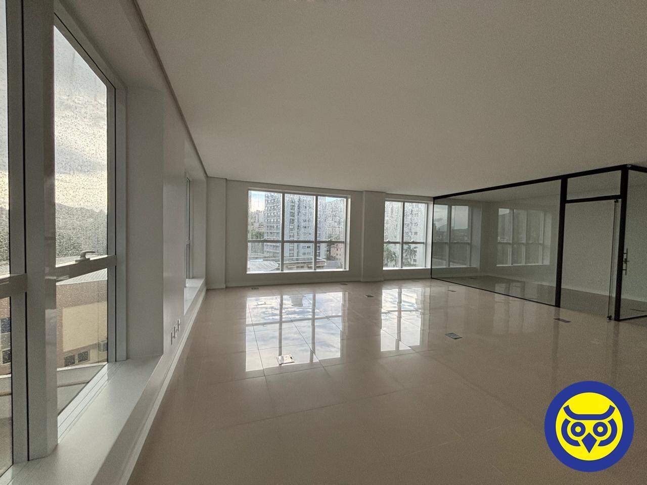 Salas/Conjuntos para aluguel no Trindade: 