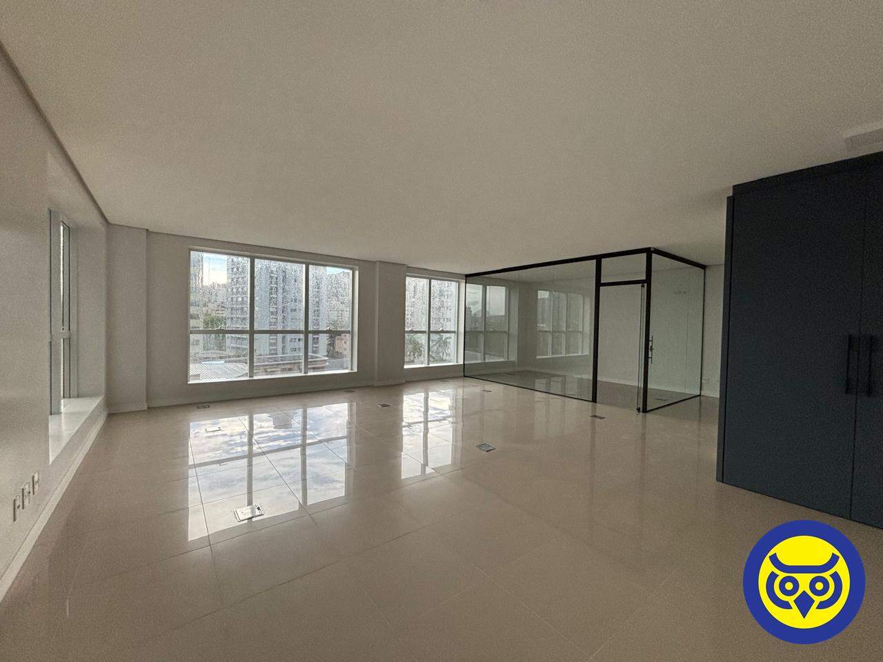 Salas/Conjuntos para aluguel no Trindade: 