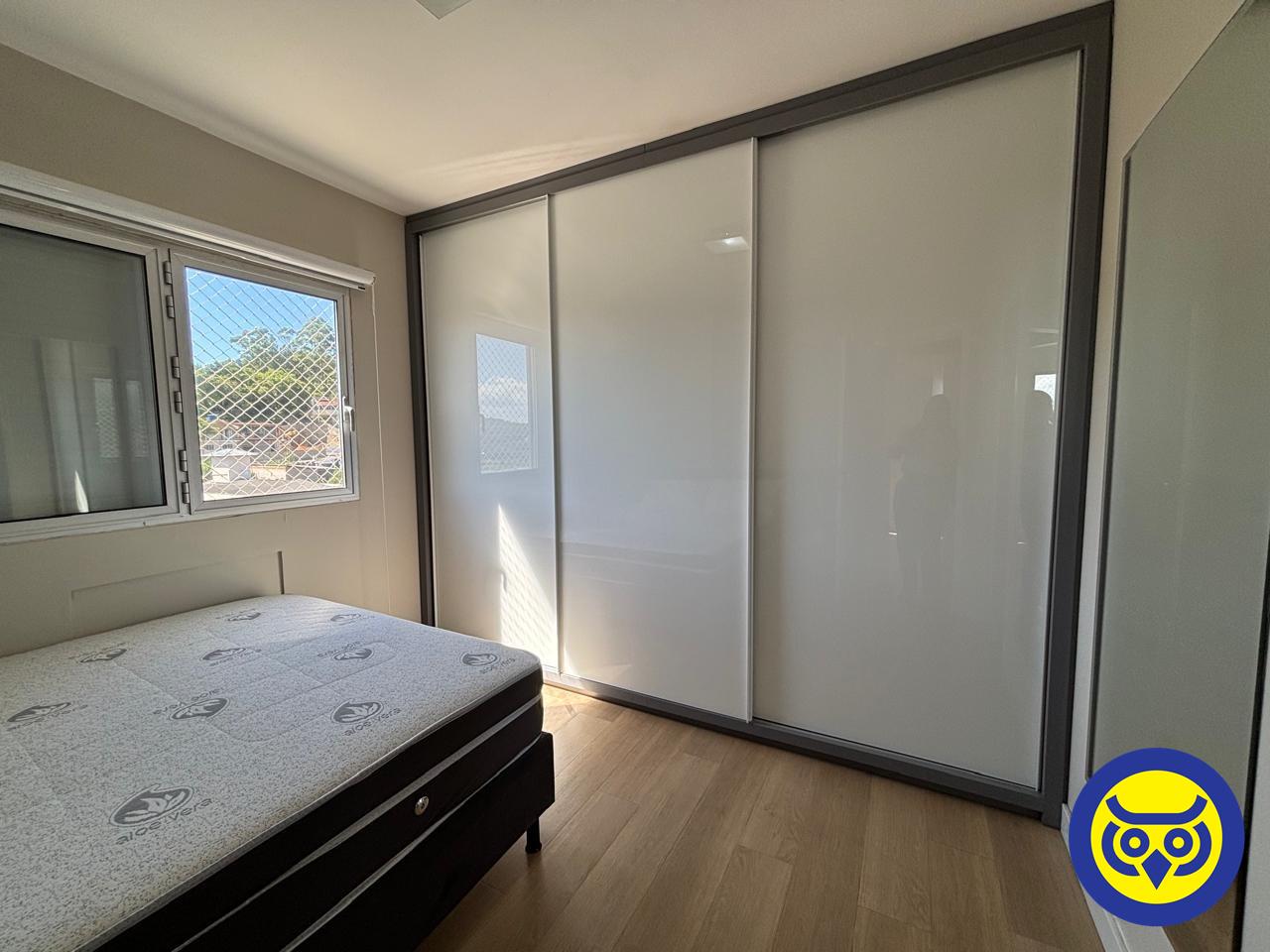 Apartamento para aluguel no Saco Grande: 