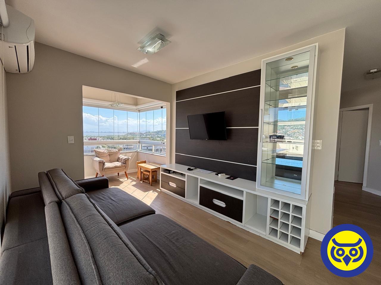 Apartamento para aluguel no Saco Grande: 