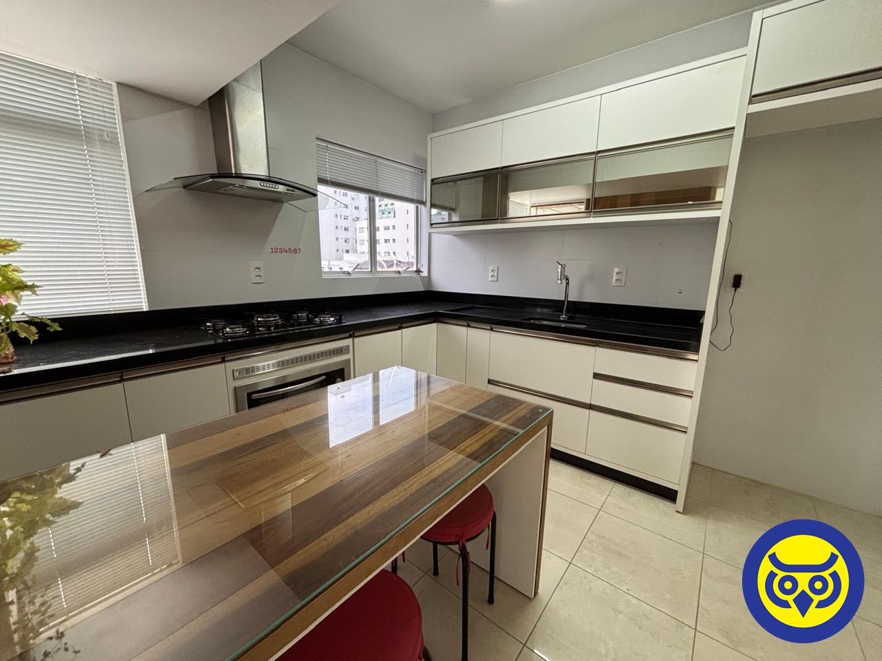 Apartamento para aluguel no Centro: 