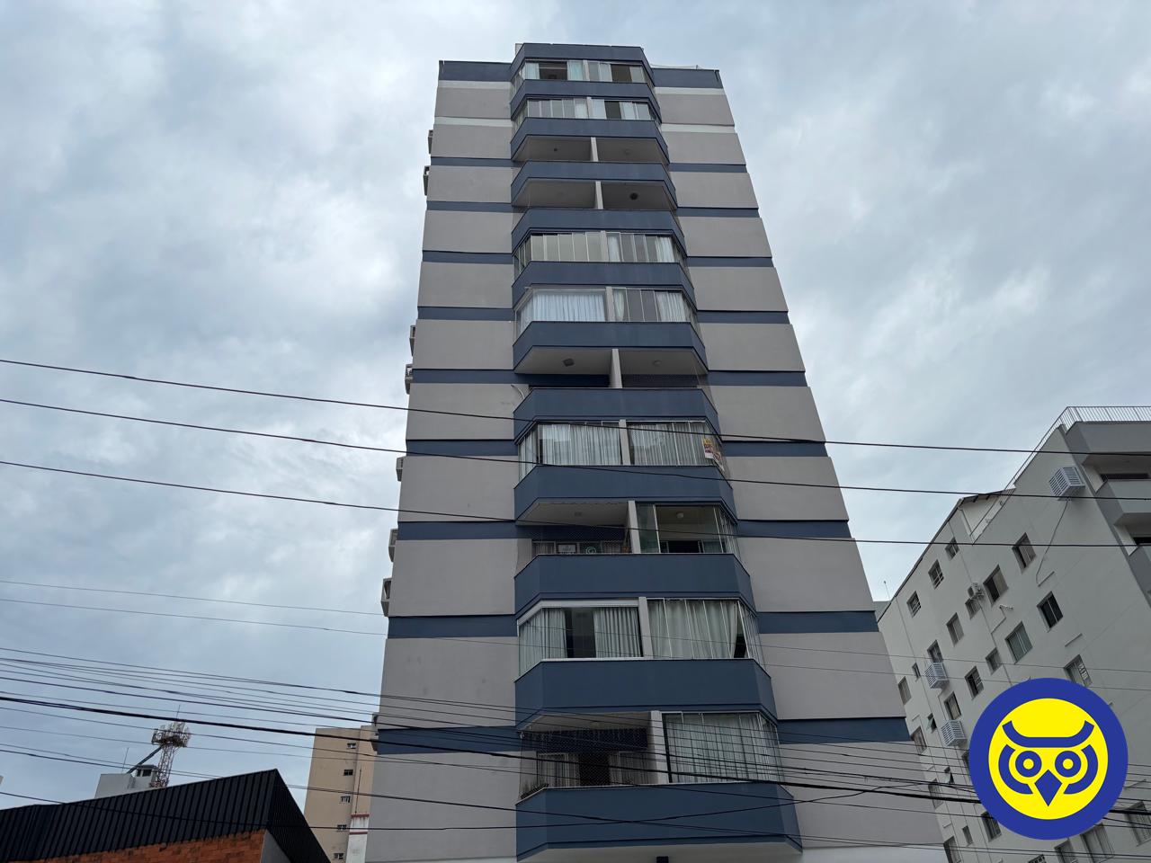 Apartamento para aluguel no Centro: 
