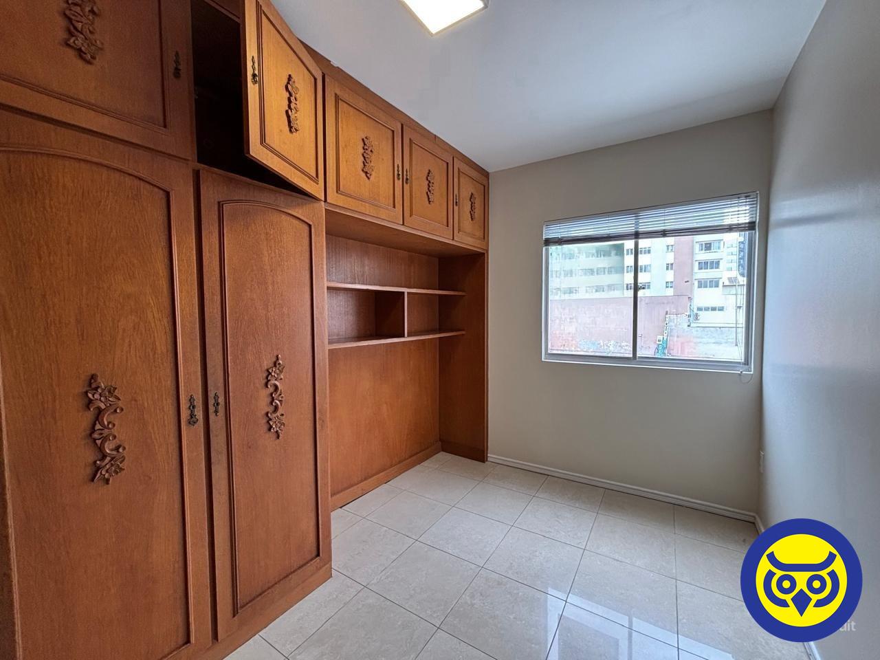 Apartamento para aluguel no Centro: 