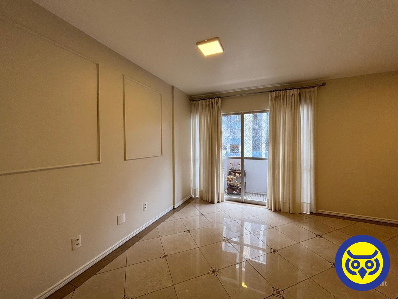 Apartamento para aluguel no Centro: 