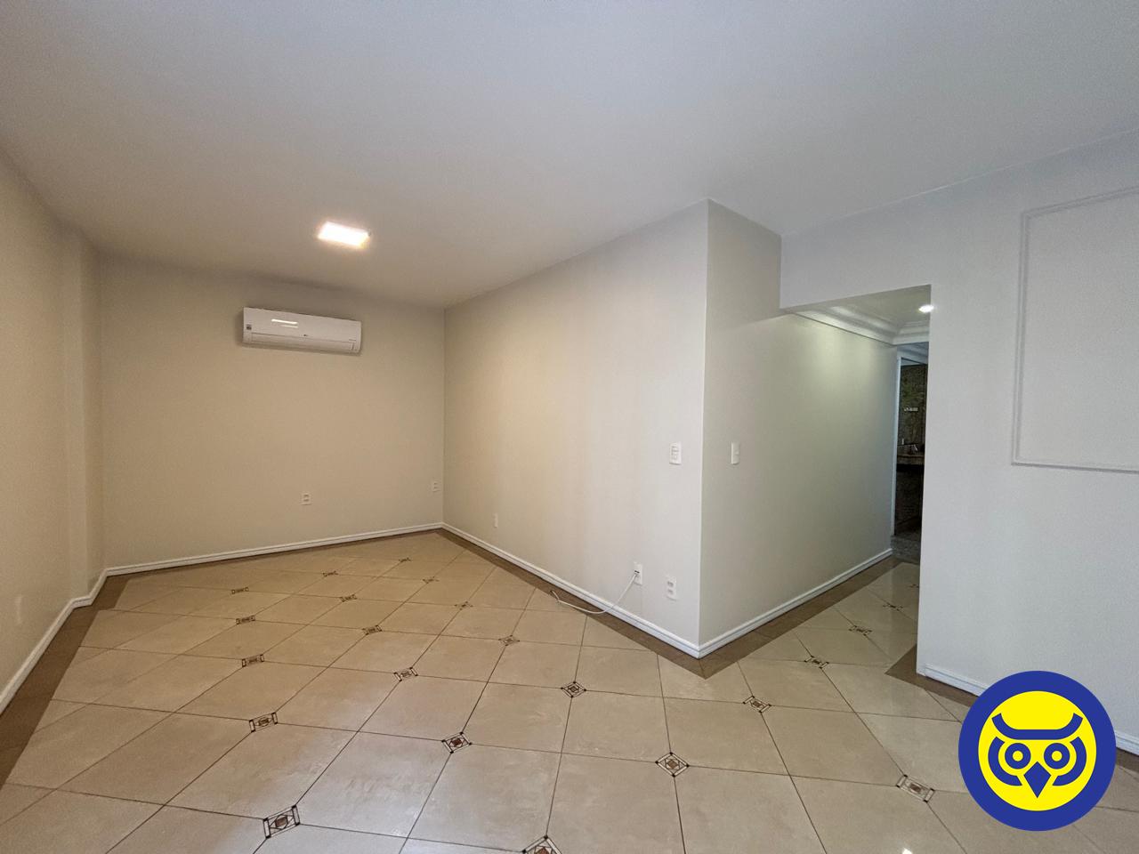 Apartamento para aluguel no Centro: 