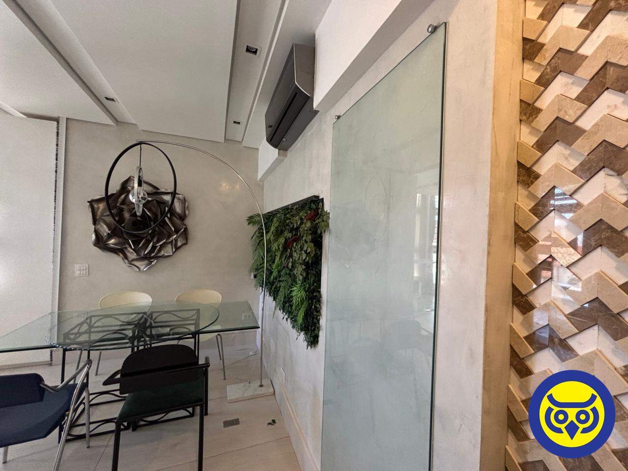 Salas/Conjuntos para aluguel no Centro: 