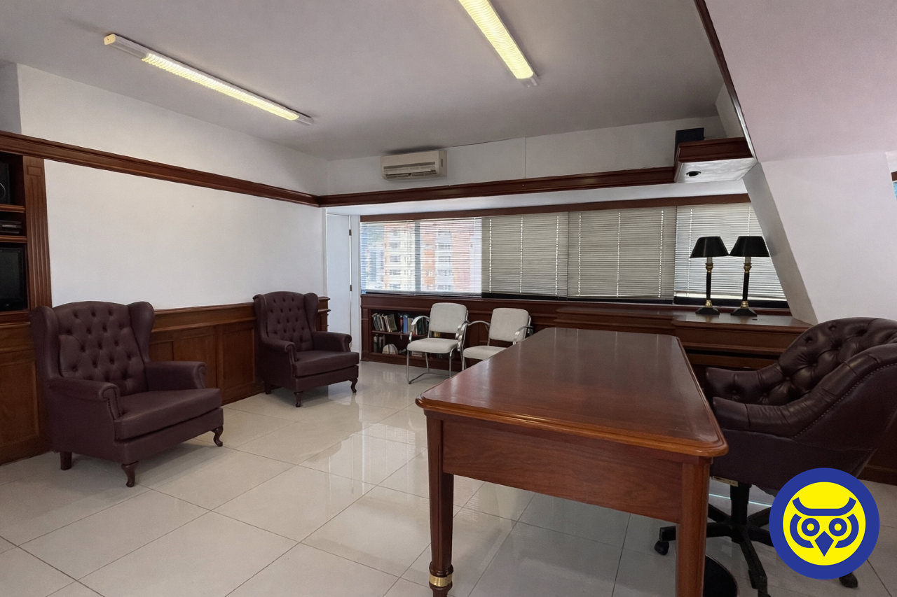 Salas/Conjuntos para aluguel no Centro: 