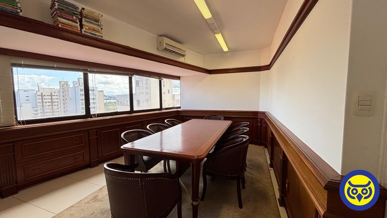 Salas/Conjuntos para aluguel no Centro: 