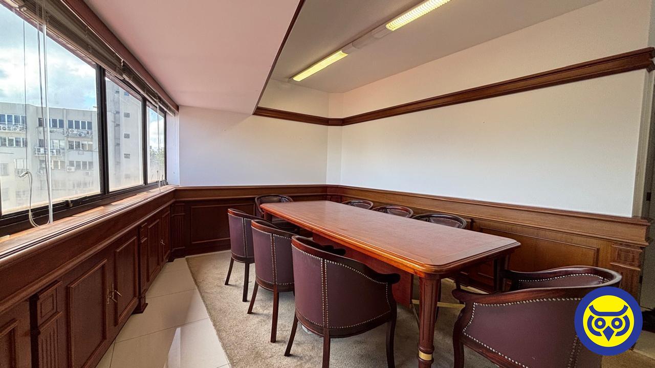 Salas/Conjuntos para aluguel no Centro: 