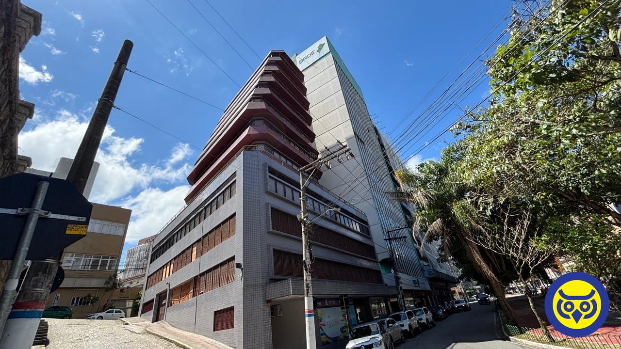 Salas/Conjuntos para aluguel no Centro: 