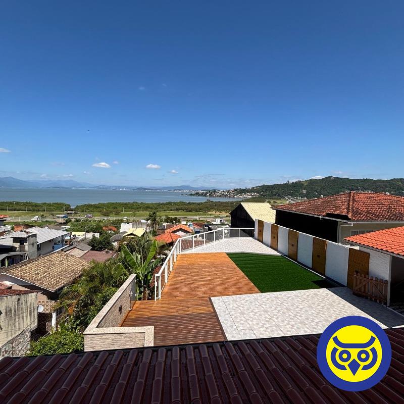 Casa para aluguel no Saco Dos Limões: 