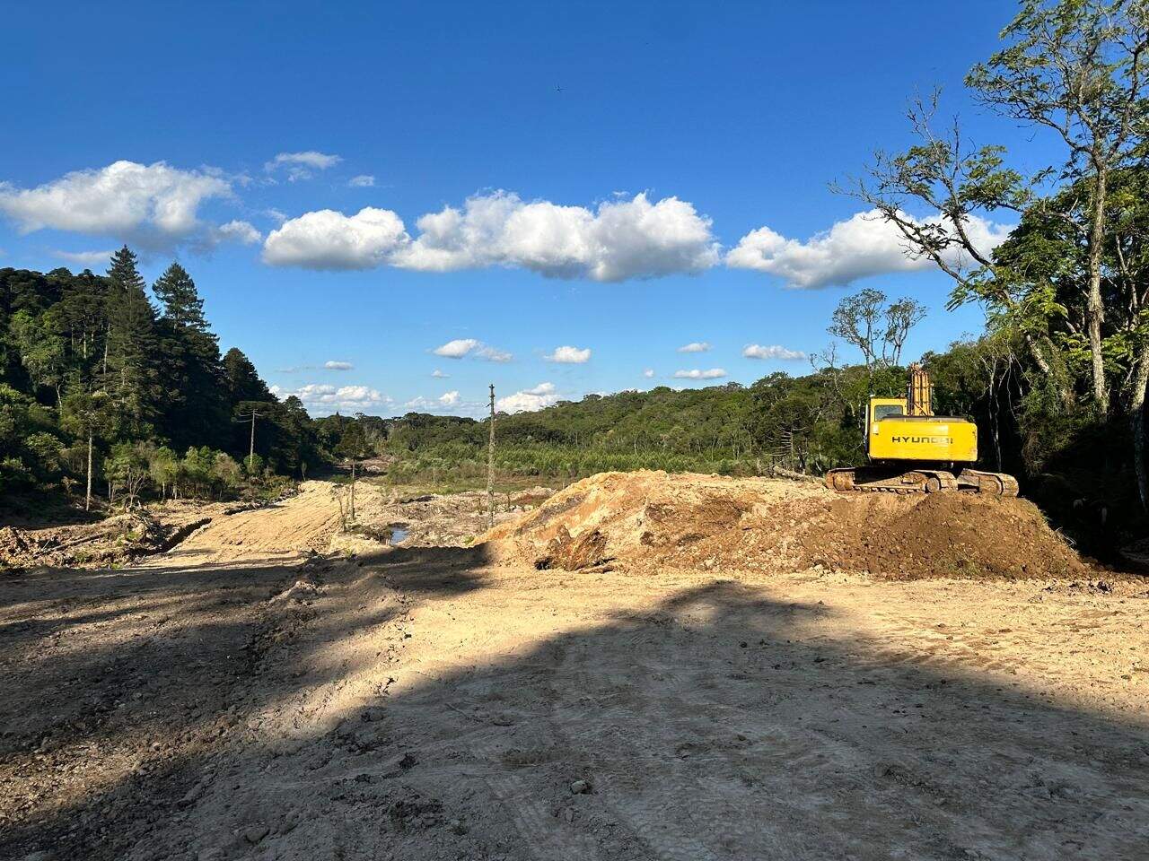 Terreno à venda no Eugênio Ferreira: 
