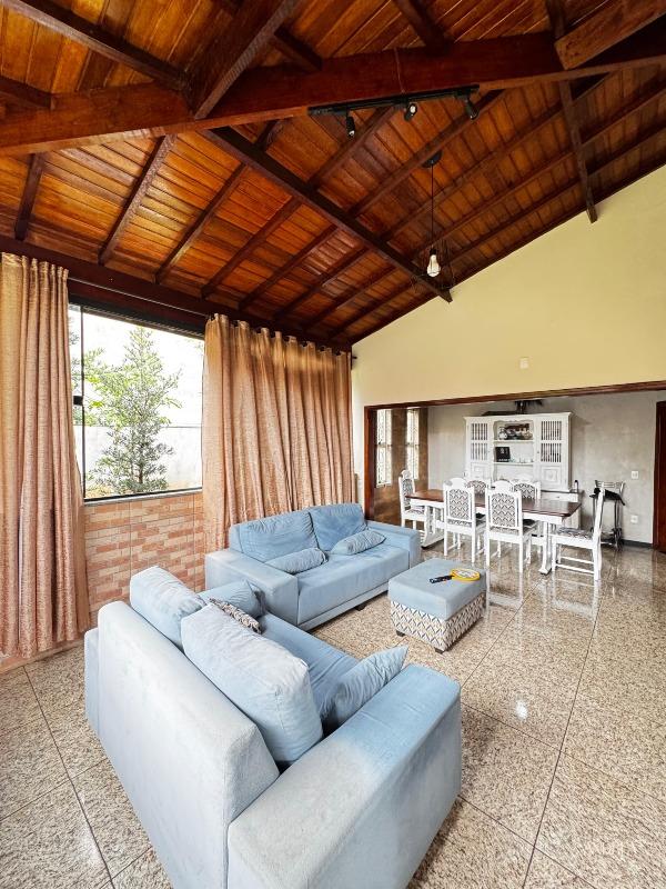  à venda 1208 Casa Alto das Araras Araras SP 700.000,00: 