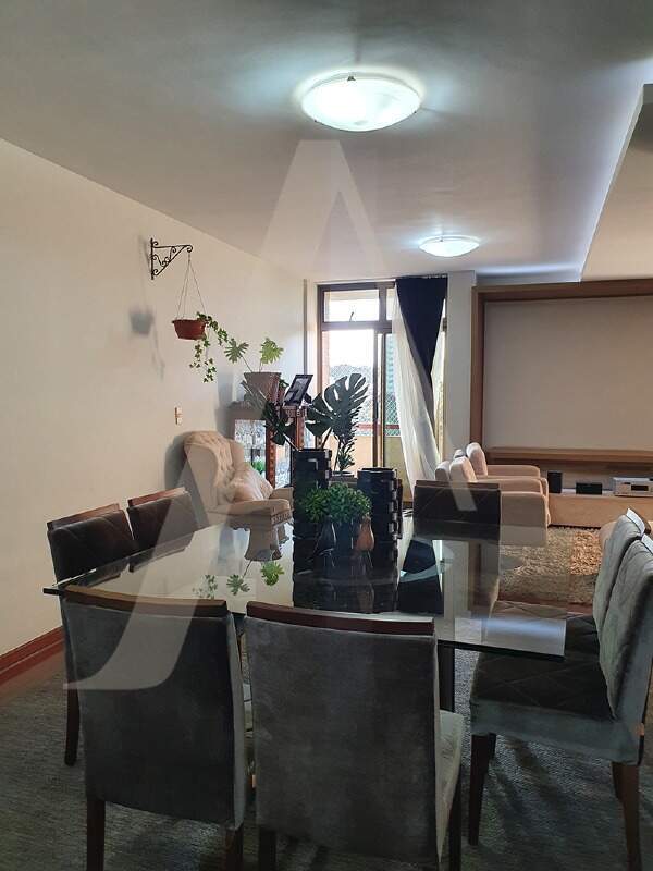 Apartamento em Araras, London] Casa em condomínio em Araras, Vista] Casa em condomínio em Araras, Samantha] : 