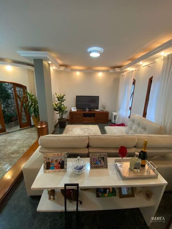  à venda 3140 Casa Rosana Araras SP 690.000,00: 