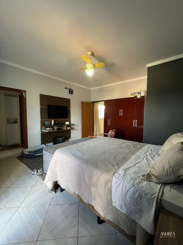  à venda 3229 Casa Abolição Araras SP 600.000,00: 