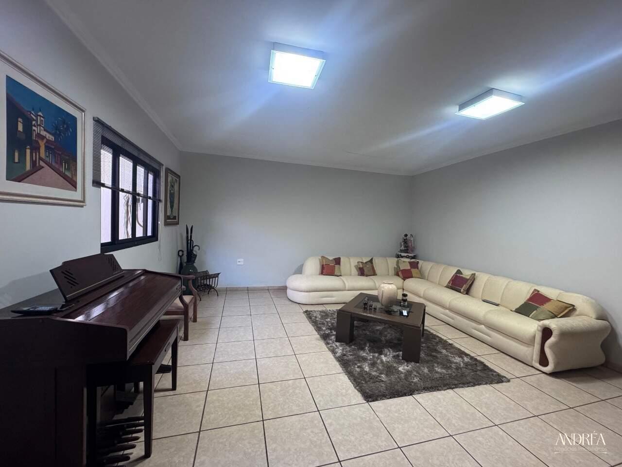  à venda 3642 Casa Copacabana Araras SP 550.000,00: 