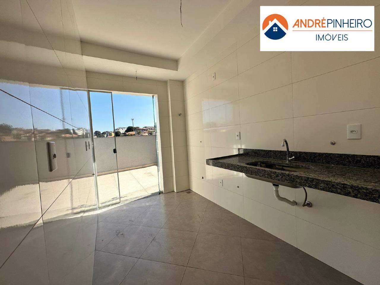 Apartamento Garden à venda no Santa Mônica: 