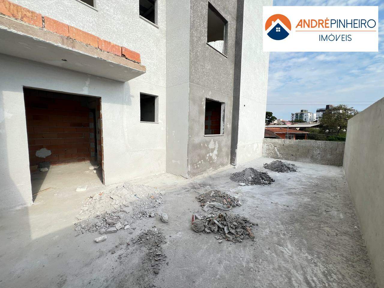 Apartamento Garden à venda no Santa Branca: 