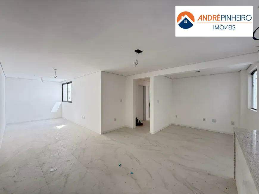 Apartamento à venda no Liberdade: 