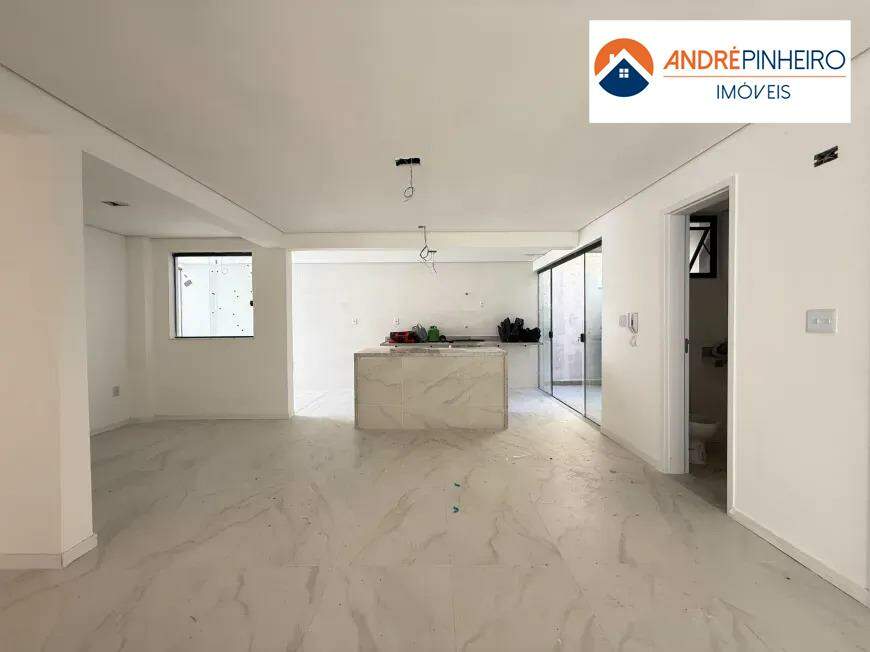 Apartamento à venda no Liberdade: 