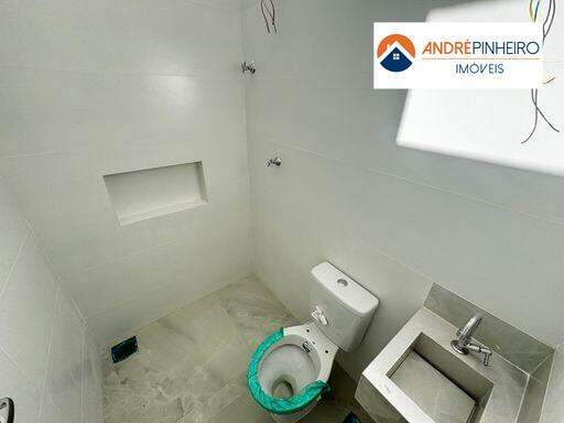 Casa à venda no Planalto: 