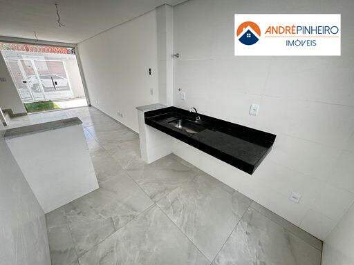 Casa à venda no Planalto: 