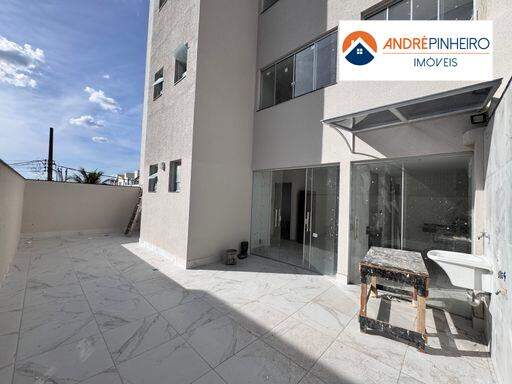 Apartamento Garden à venda no Santa Mônica: 