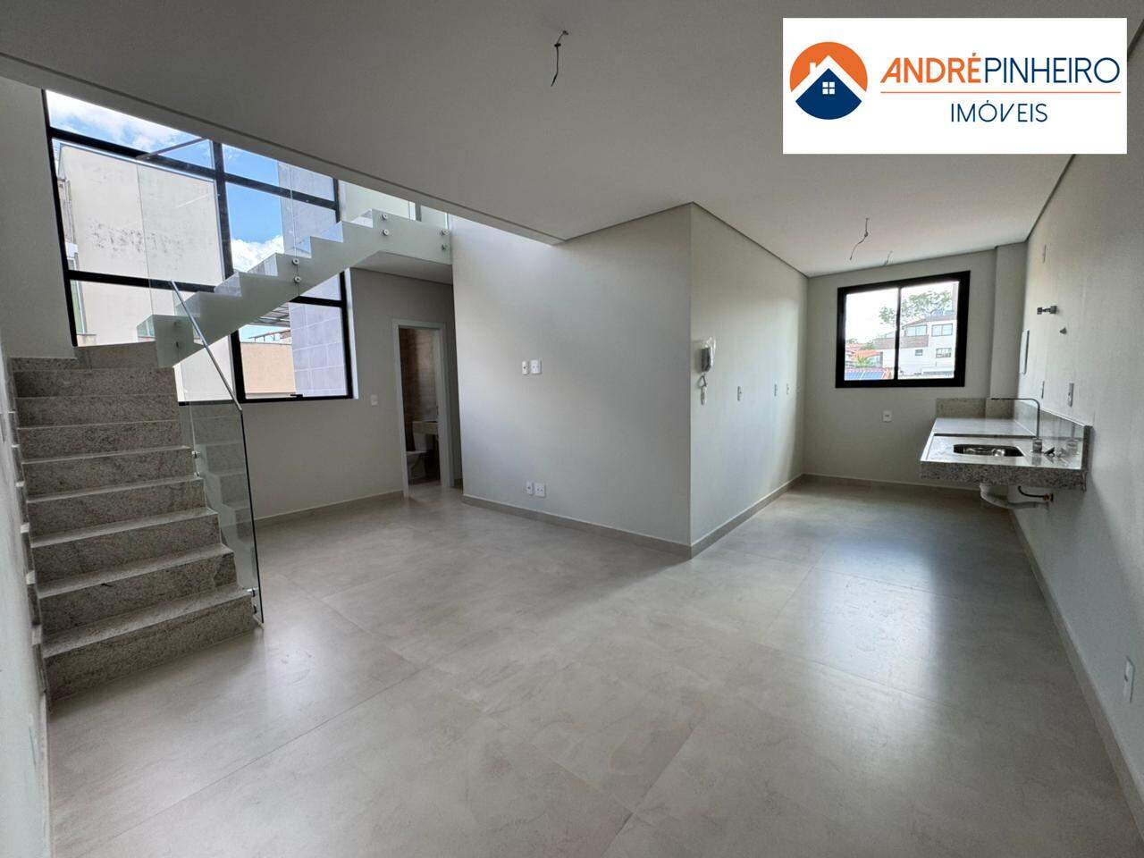 Cobertura à venda no Itapoã: 