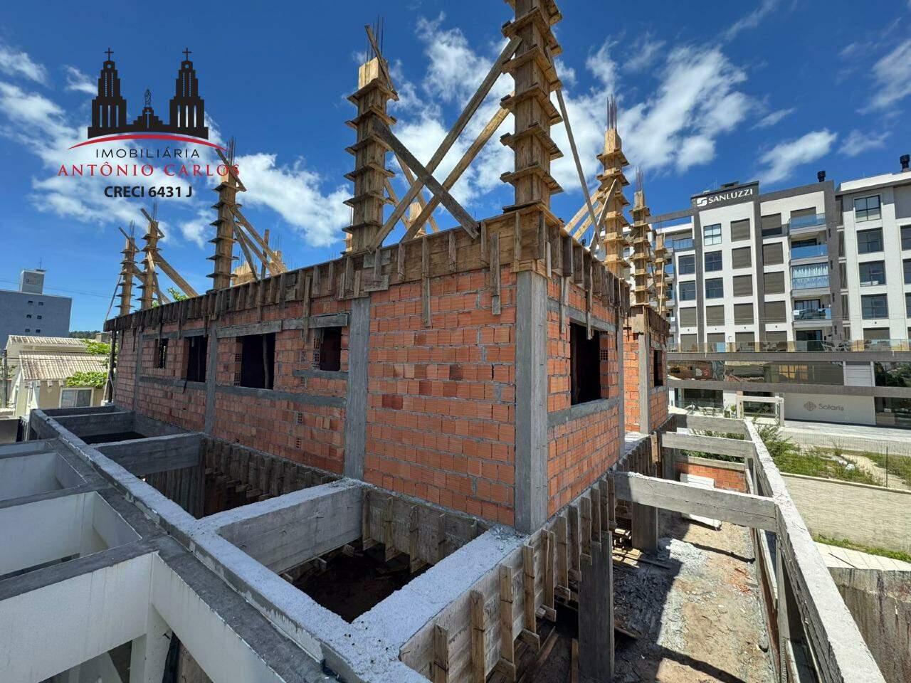 Apartamento à venda no PRAIA GRANDE : Em fase de Obras Atualizadas em 05/12/25