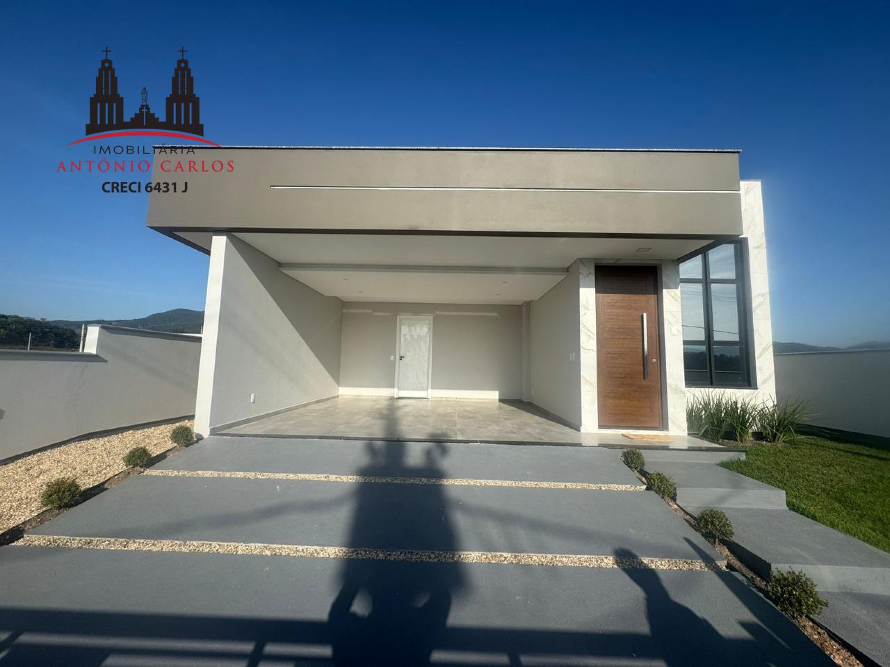 Casa à venda no Centro: 