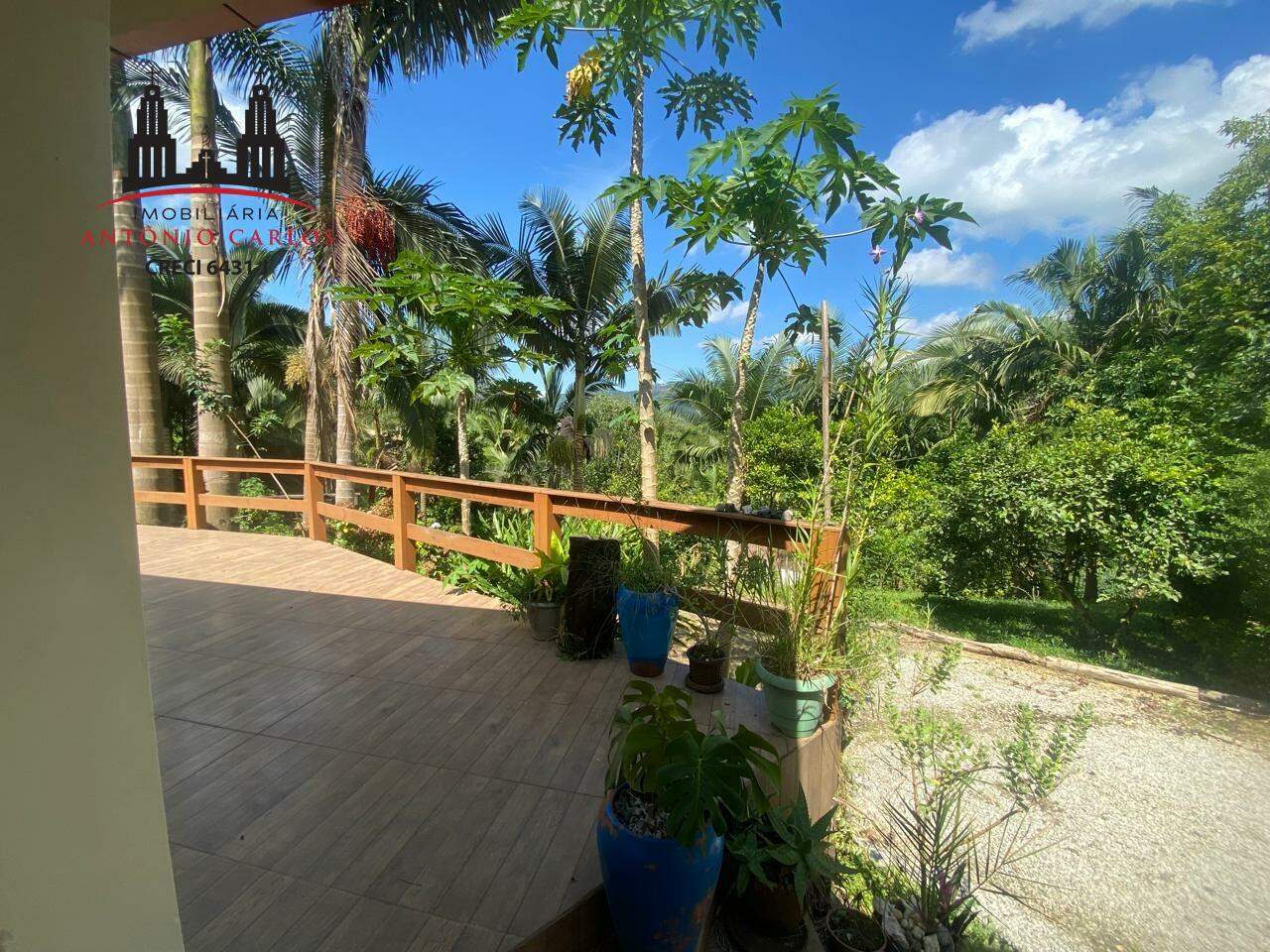Sítio à venda no Área Rural de Antônio Carlos: 
