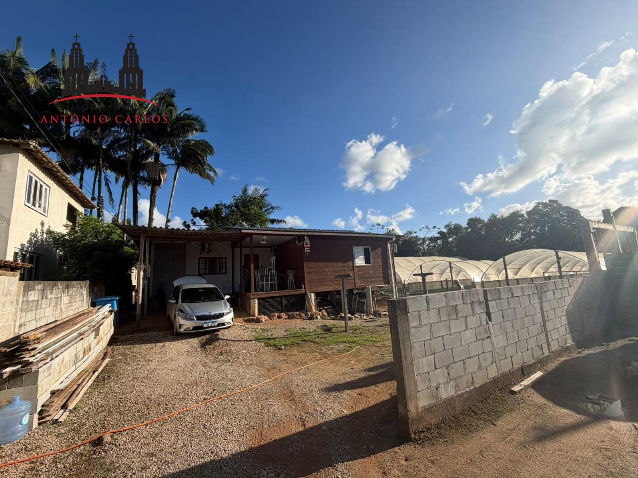 Casa à venda no Guiomar de Baixo: 