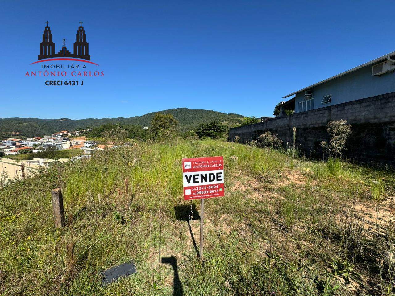 Lote à venda no Centro: 