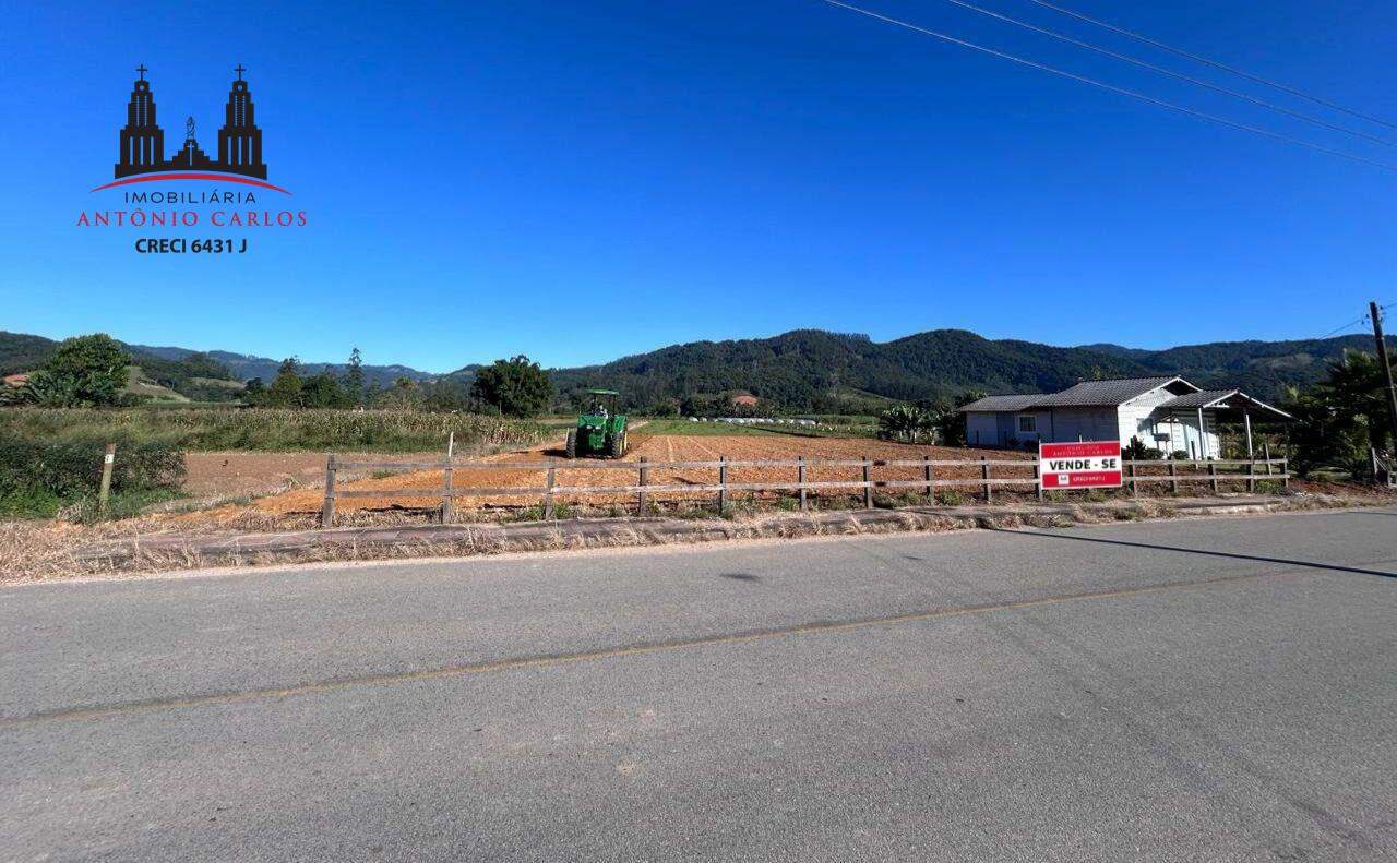 Terreno à venda no Santa Barbara: 