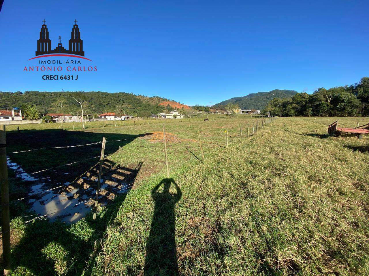 Terreno à venda no Área Rural de Biguaçu: 