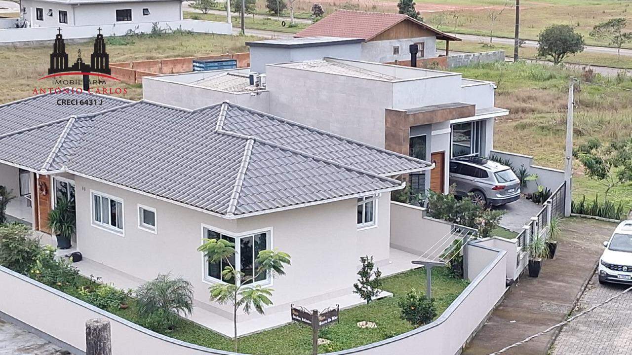 Casa à venda no Centro: 