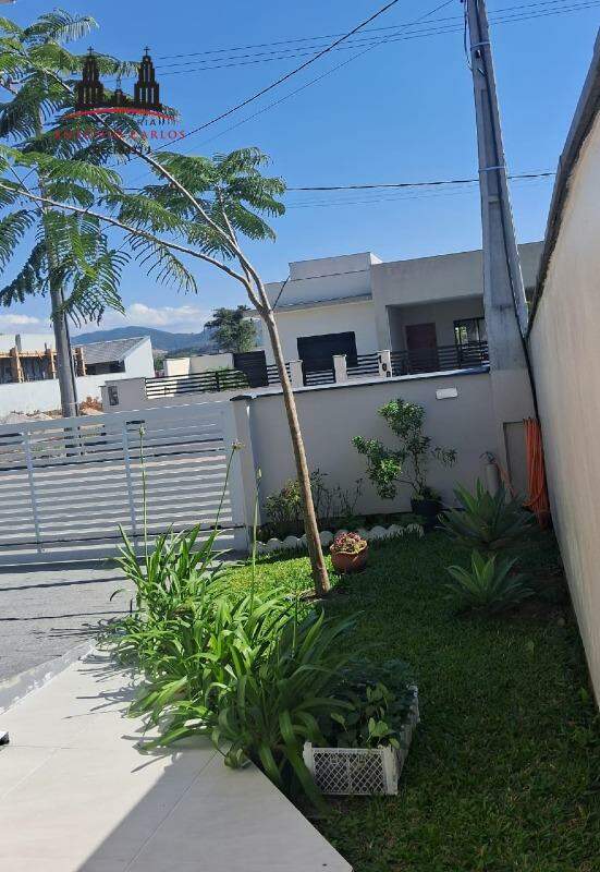 Casa à venda no Centro: 