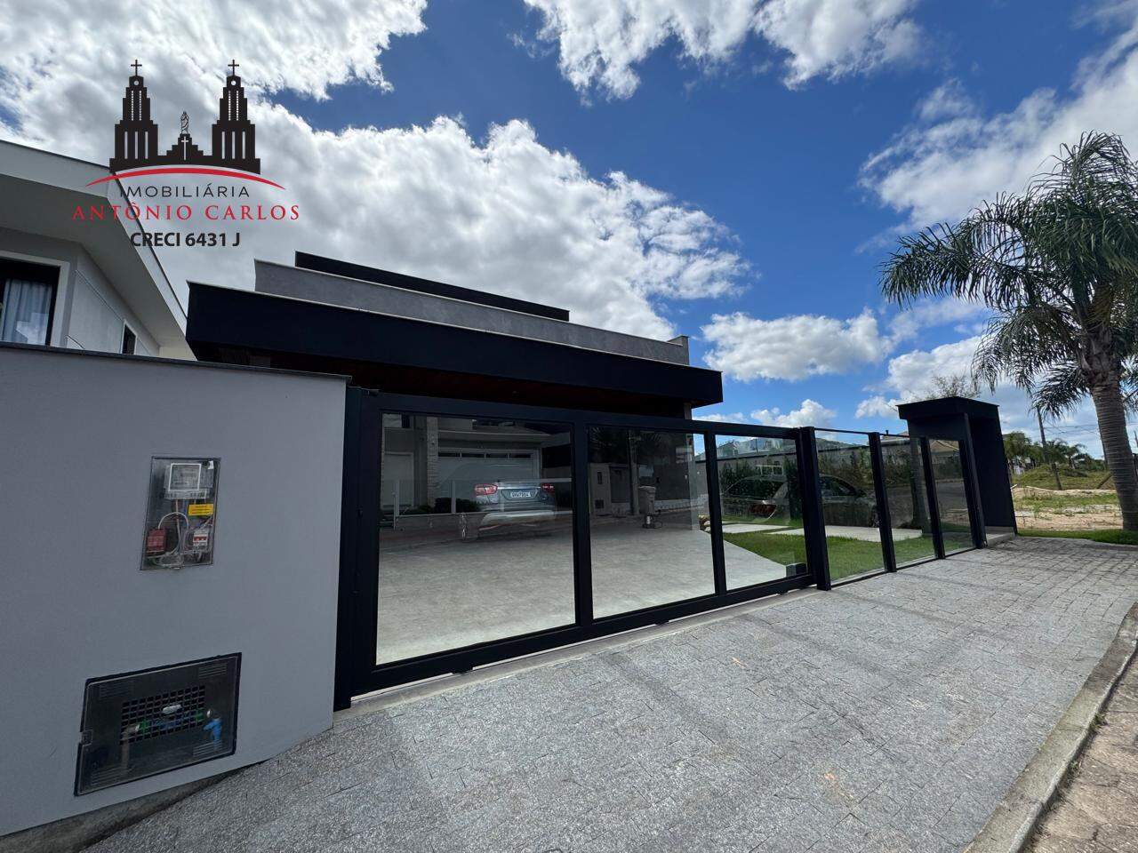 Casa à venda no Centro: 