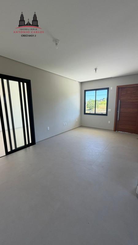 Casa à venda no Centro: 