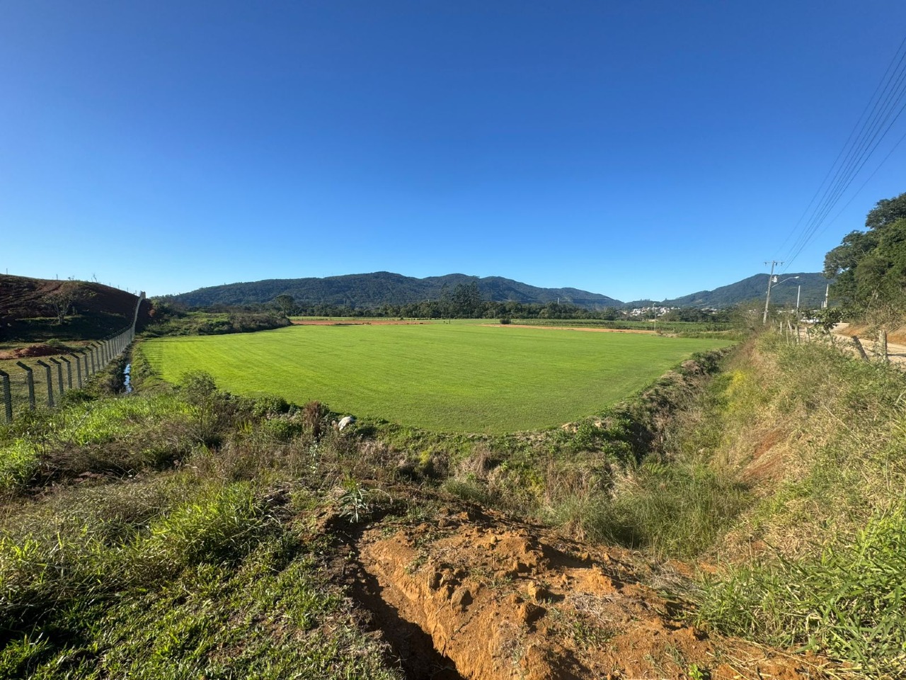 Terreno à venda no Alto Biguaçu: 