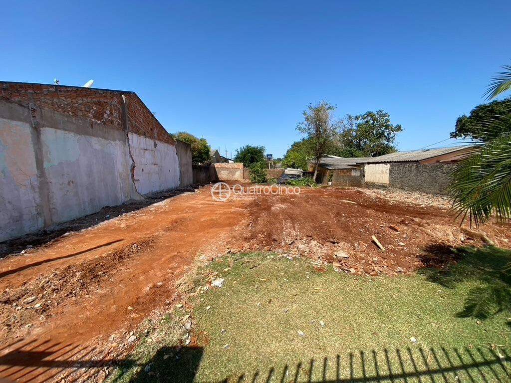 Terreno à venda , sendo , no bairro Floresta em Cascavel : 