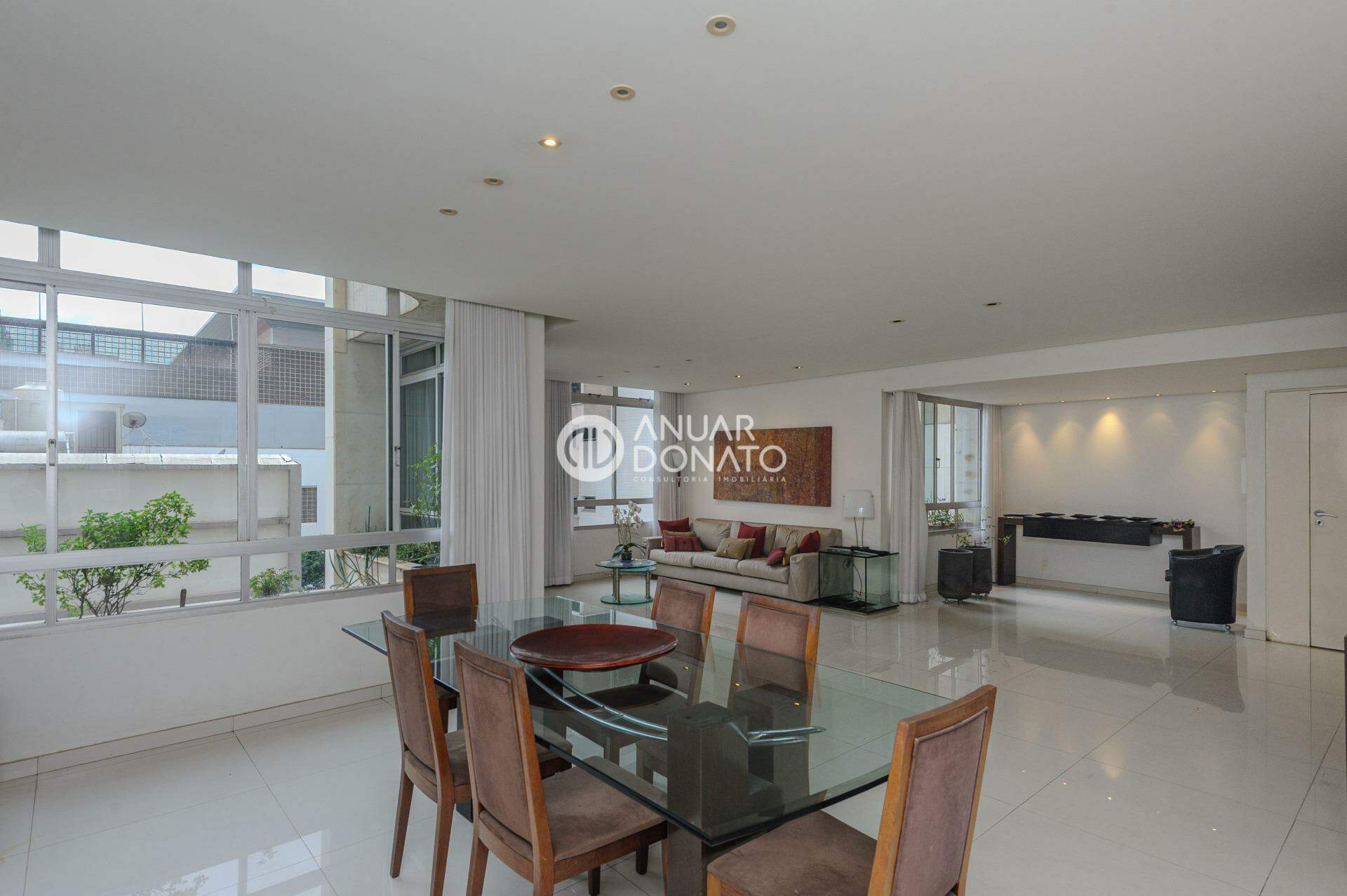 Apartamento com 4 quartos — Lourdes, Belo Horizonte
