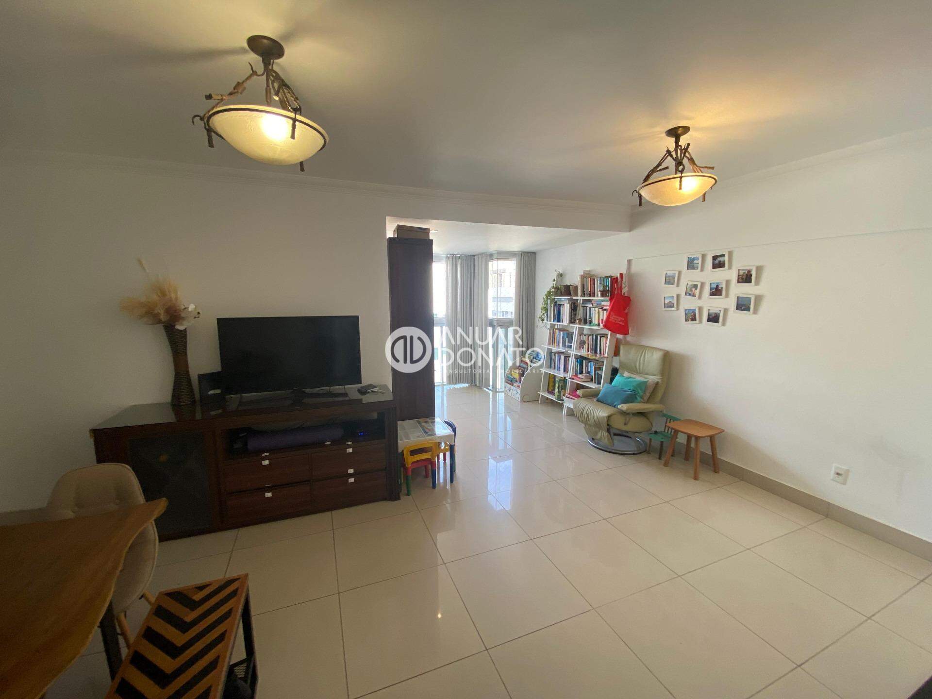 Apartamento com 3 quartos — Lourdes, Belo Horizonte