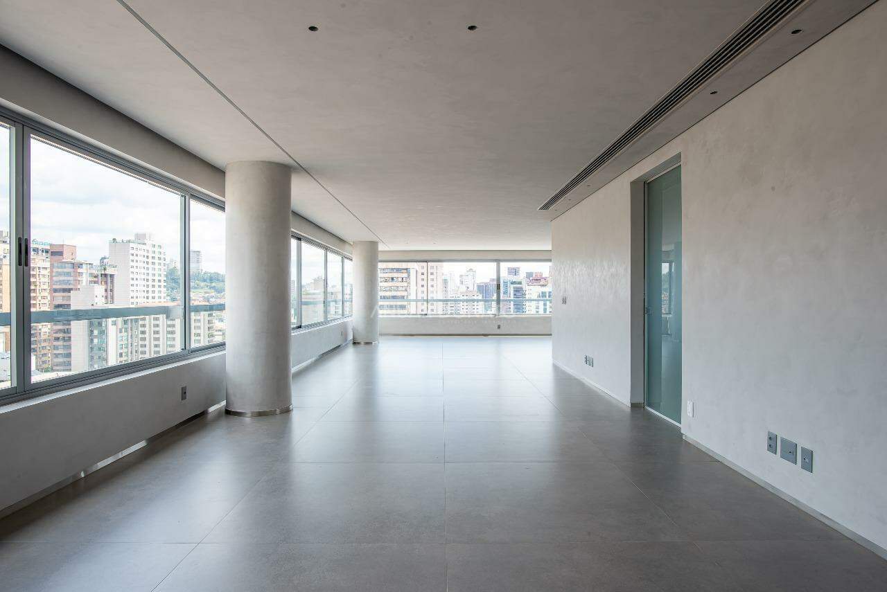 Apartamento com 4 quartos — Lourdes, Belo Horizonte