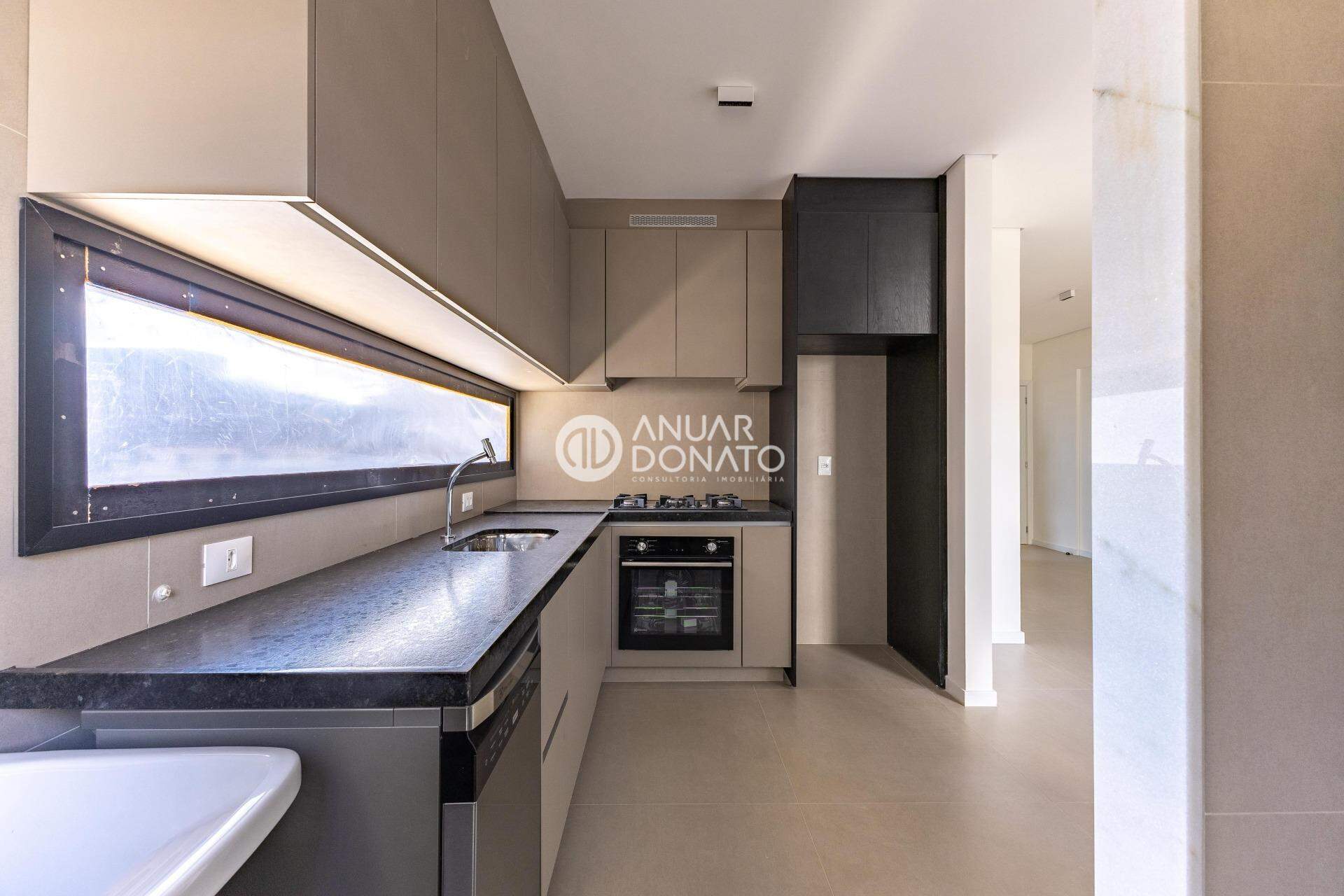 Sion - Apartamento 2 até 3 quartos à venda na Anuar Donato : 